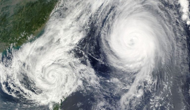 Alertan por la llegada de huracán Bonnie a Colombia, el Caribe y sur de EE. UU.