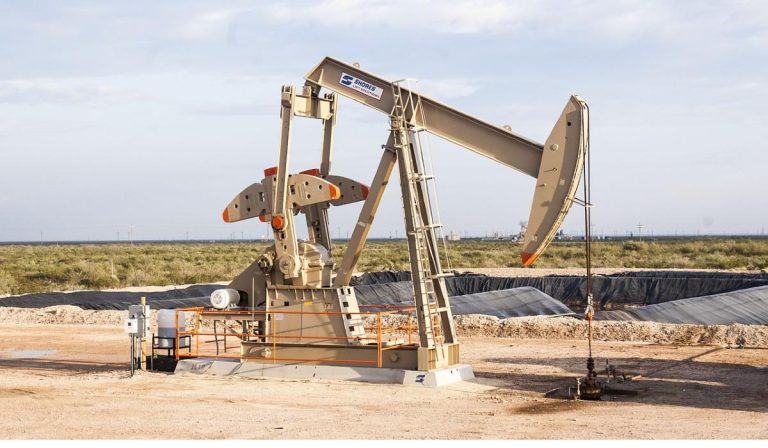 Petróleo WTI vuelve a superar US$65 por barril