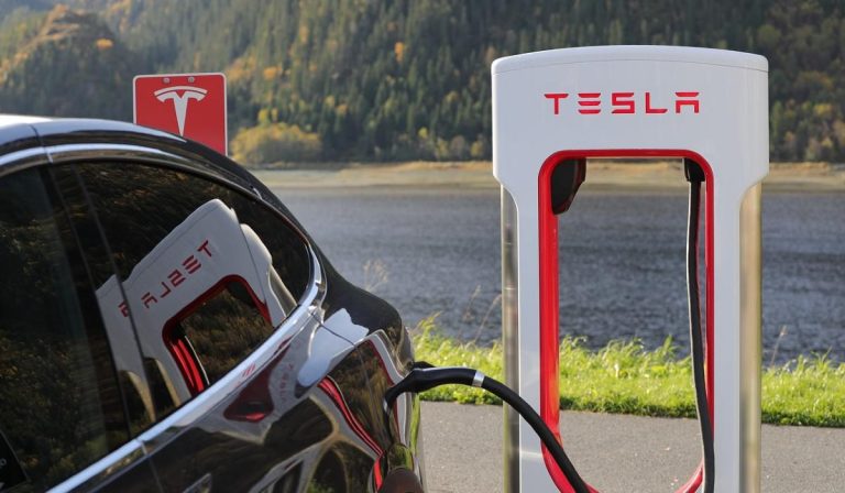 Tesla produjo cerca de 480.000 vehículos en el segundo trimestre de 2023