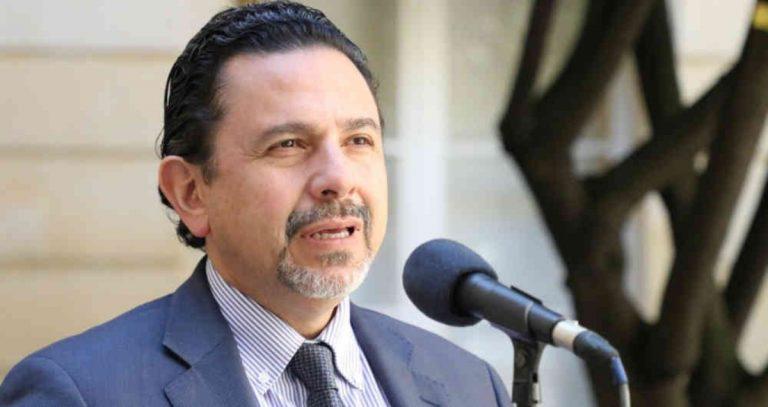 Renunció Miguel Ceballos, Alto Comisionado para la paz