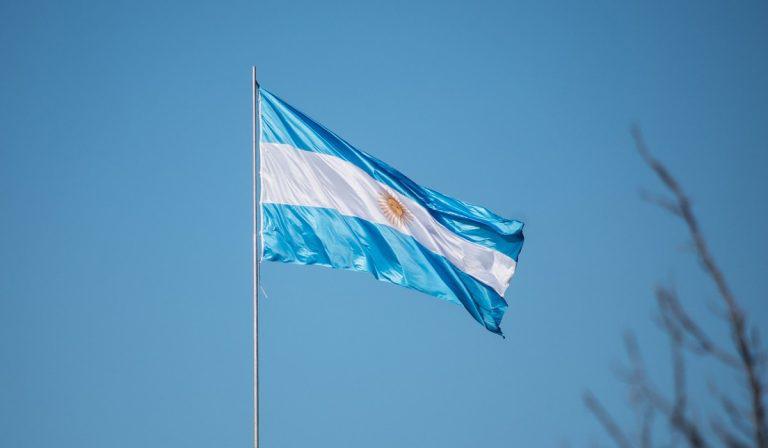 Economía de Argentina avanza y llega a niveles previos a la pandemia