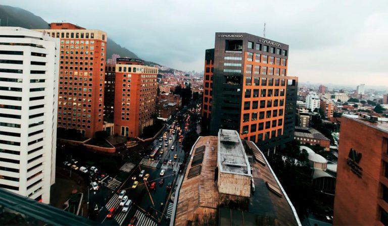 Recaudo tributario de Bogotá a julio creció 27 % a $6,9 billones