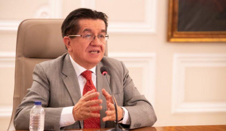 Colombia no restringirá llegada de vuelos de ningún país