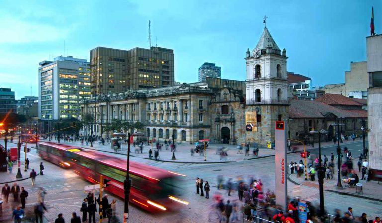 Comisión de Hacienda del Concejo de Bogotá aprobó el proyecto de rescate social de Claudia López