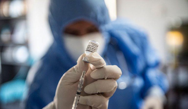 Colombia: nuevo récord de vacunas diarias aplicadas contra Covid-19