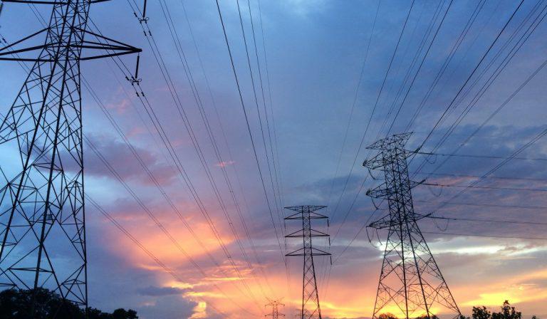 Demanda energía eléctrica en Colombia llegó a niveles récord