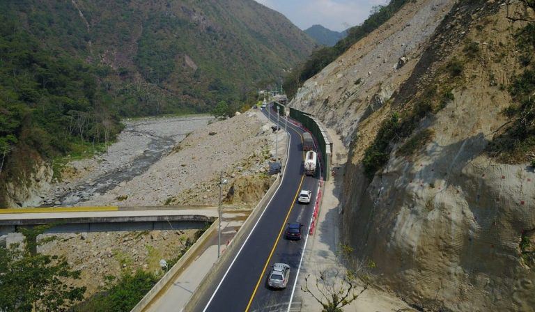 Gobierno de Colombia, con aval para para ejecutar $4,8 billones en infraestructura