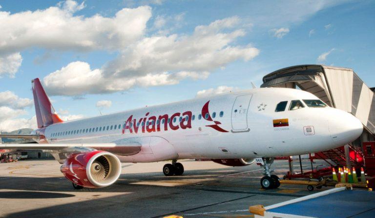 Avianca anuncia vuelo directo Bogotá-Toronto y reactiva más rutas locales