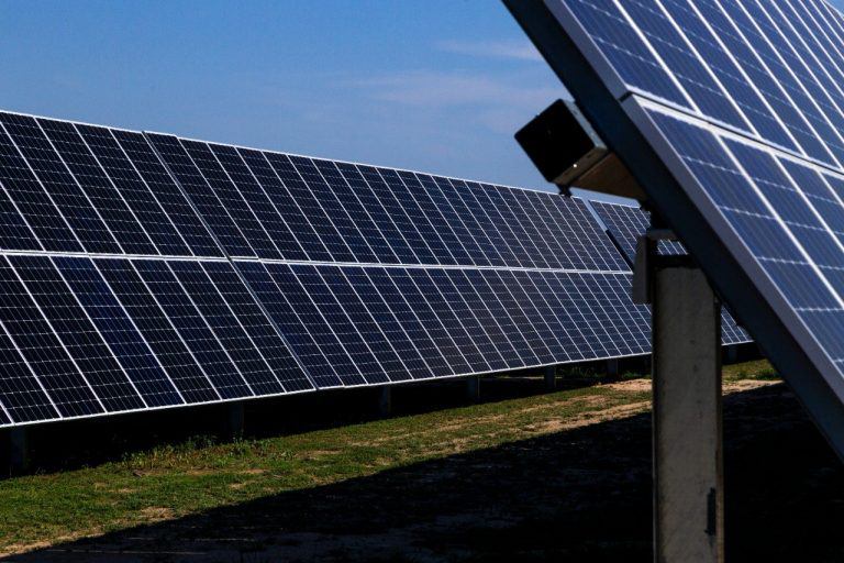 Chile impulsará uso de energía solar en minería a pequeña escala
