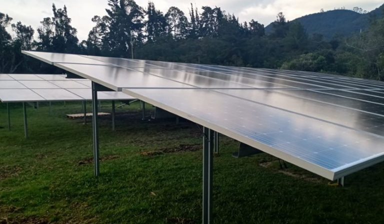 Cenit, de Ecopetrol, puso en marcha nuevas plantas solares en sus estaciones