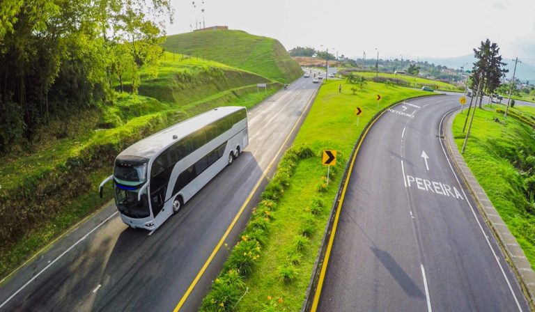 Busscar exportará buses desde Pereira hacia África y perfila expansión por Latinoamérica