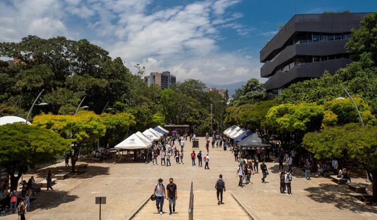 En 2021 se alcanzó máximo de estudiantes matriculados en educación superior en Colombia