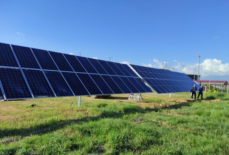 Grupo Ecopetrol, Cenit y AES pusieron en operación el Parque Solar San Fernando en el Meta