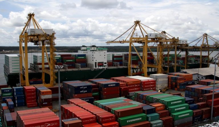 Exportaciones en Colombia crecieron 82,2% en abril