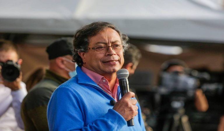Petro repunta y resto de candidatos no despegan en la carrera por Presidencia en Colombia