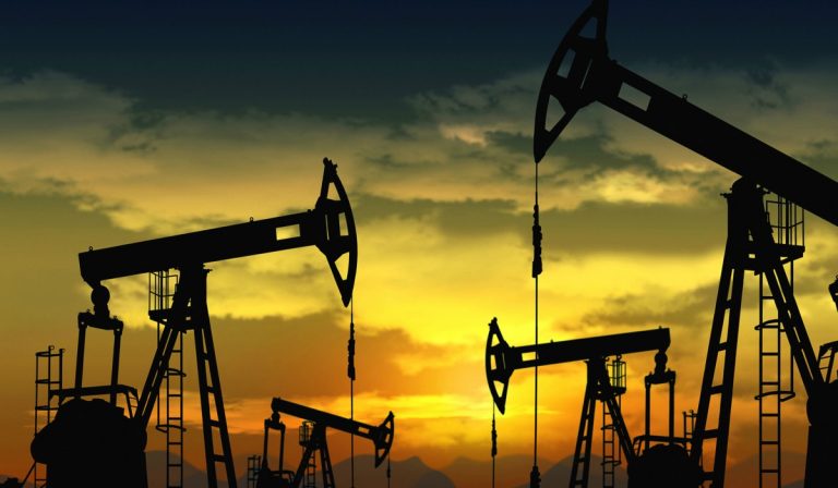 Opep + mantiene ajuste en producción de petróleo; brent, por encima de los US$80