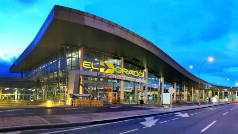Aeropuerto El Dorado de Bogotá no operará durante una hora en la tarde de este lunes