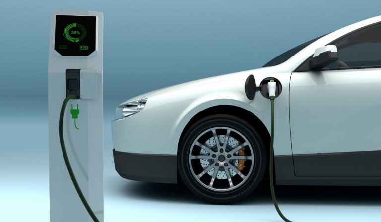 Canadá advierte a Estados Unidos de represalias si aprueba subsidio a vehículos eléctricos