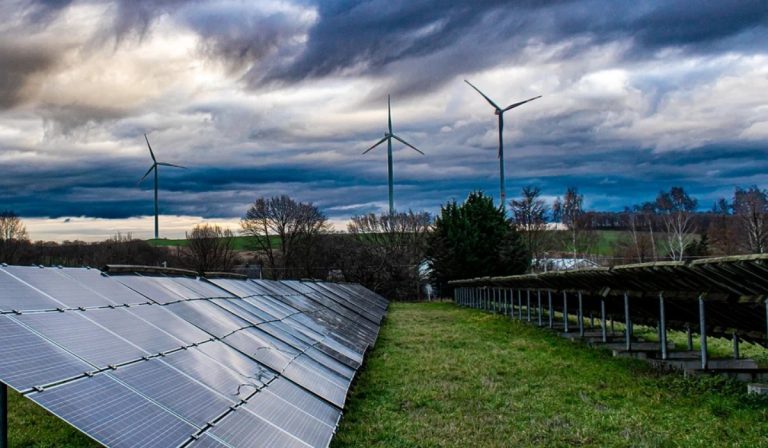 Fenoge y FDN incentivan energías renovables en Colombia con nuevos mecanismos de financiación