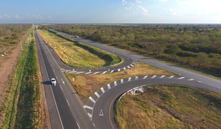 Gobierno de Colombia inaugura 85 km del proyecto Ruta del Sol 3