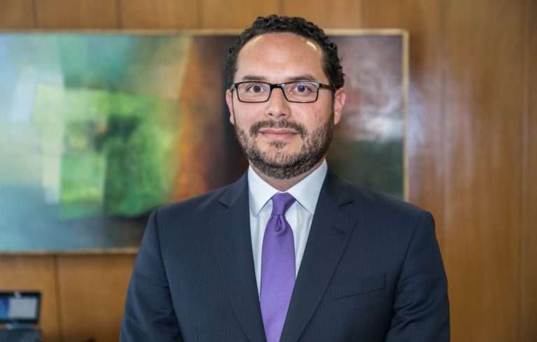 Andrés Velasco, nuevo director del Comité Autónomo de la Regla Fiscal de Colombia