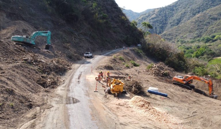 Segundo a segundo, colombianos podrán hacer seguimiento a obras en vías rurales desde ya