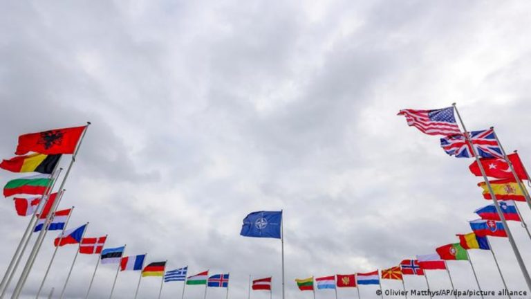 Finlandia y Suecia allanan camino para integrar la OTAN