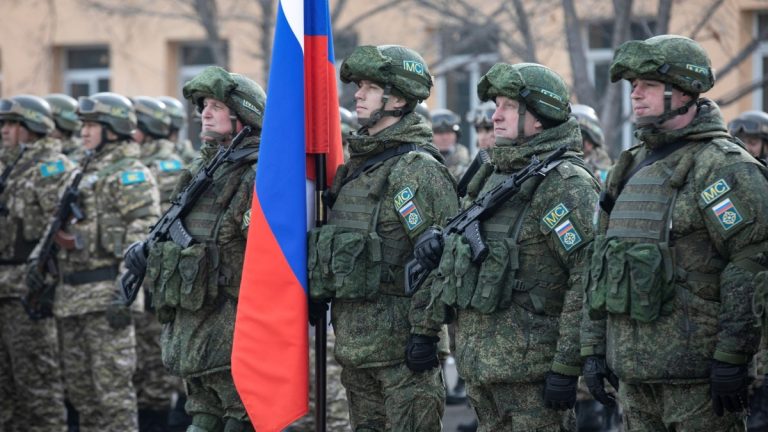 Rusia reanuda ataques a Ucrania: asegura que tiene 16.000 combatientes de oriente próximo