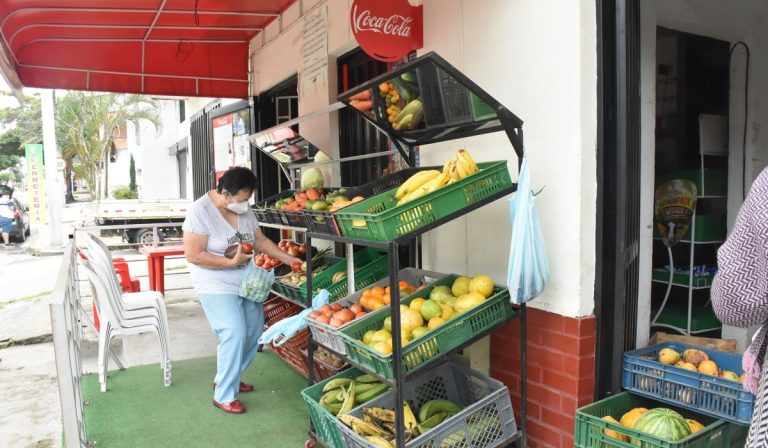 Cali lidera el mayor consumo en tiendas de barrio en Colombia