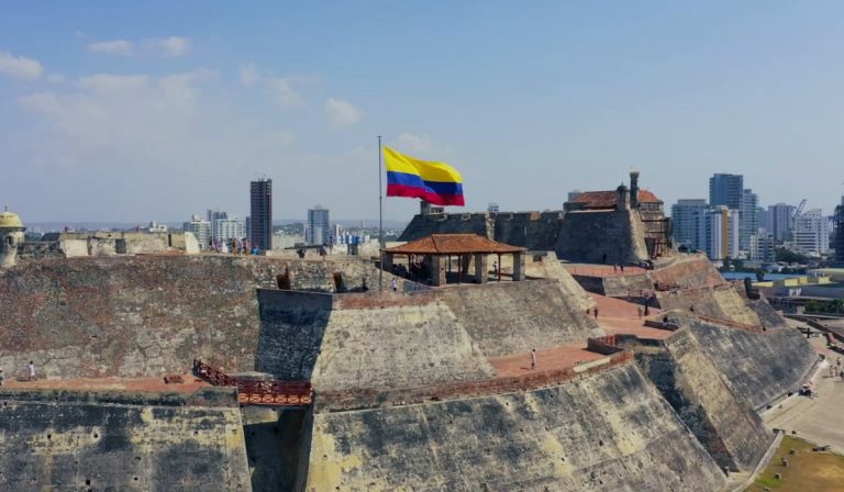 En abril, indicadores de turismo en Colombia mejoraron frente a cifras prepandemia