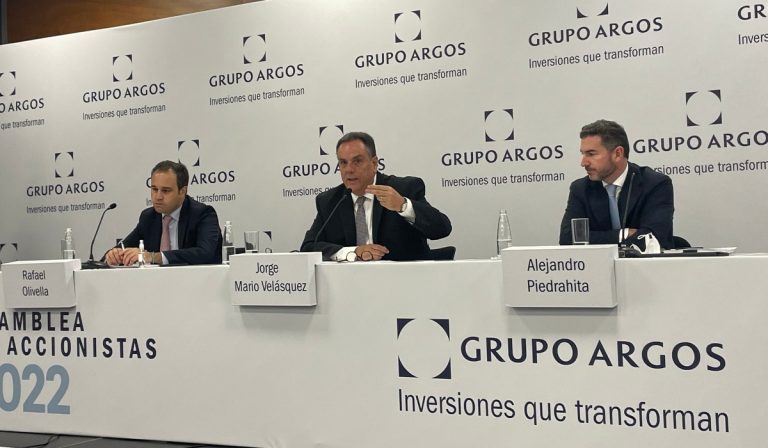 Acuerdo de Grupo Argos y fondo Macquarie se aprobaría en abril; revelan interés en vías 5G