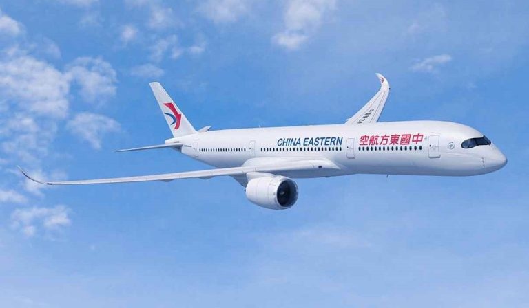 Avión de China Eastern Airlines se estrelló con 132 pasajeros a bordo