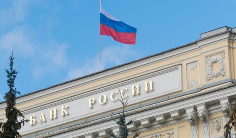 Premercado | Nuevas sanciones contra Rusia generan volatilidad en bolsas mundiales