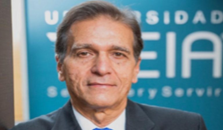 Carlos Felipe Londoño, rector de la Universidad EIA de Medellín, se retirará de su cargo