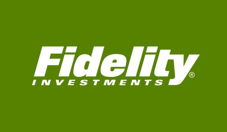 Fidelity Investments permitirá inversiones en bitcoin a titulares de cuentas de ahorro