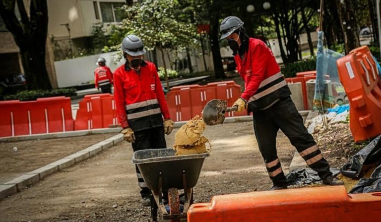 Obras de infraestructura en Bogotá han generado más de 12.000 empleos este año