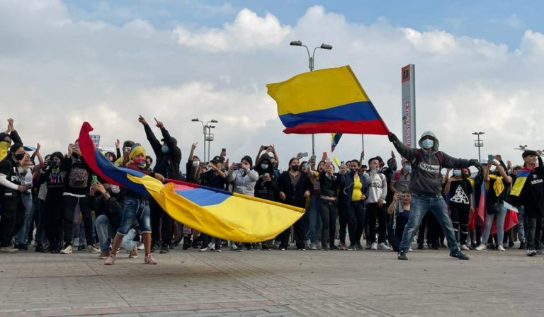 Colombia: convocan a paro nacional el domingo, primero de mayo, por “primer aniversario del estallido social”