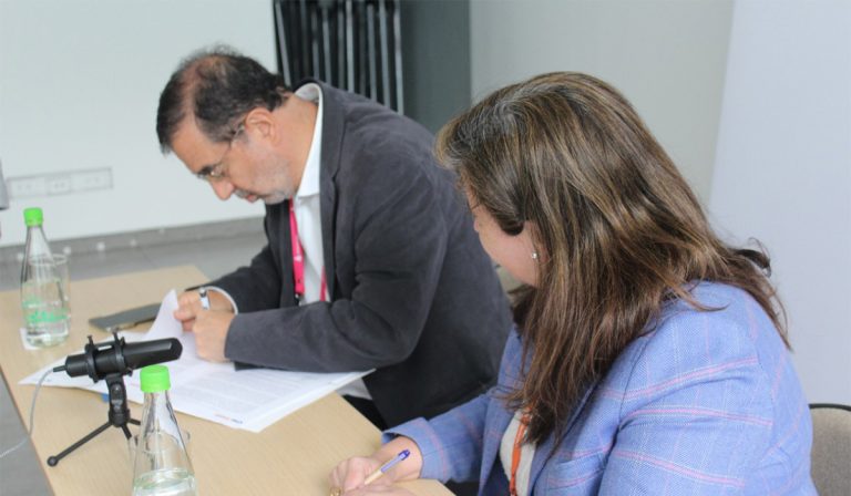 Colombia: BID Invest y Asobancaria firman acuerdo para impulsar la economía circular en entidades financieras