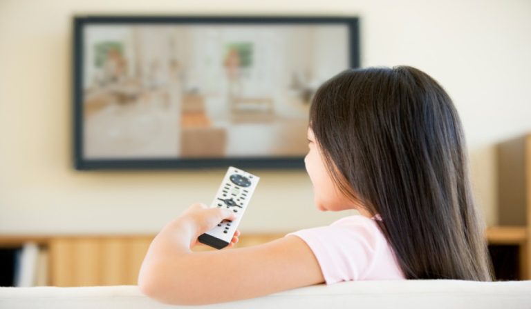 Google TV ofrece 800 canales gratuitos a usuarios en EE.UU.