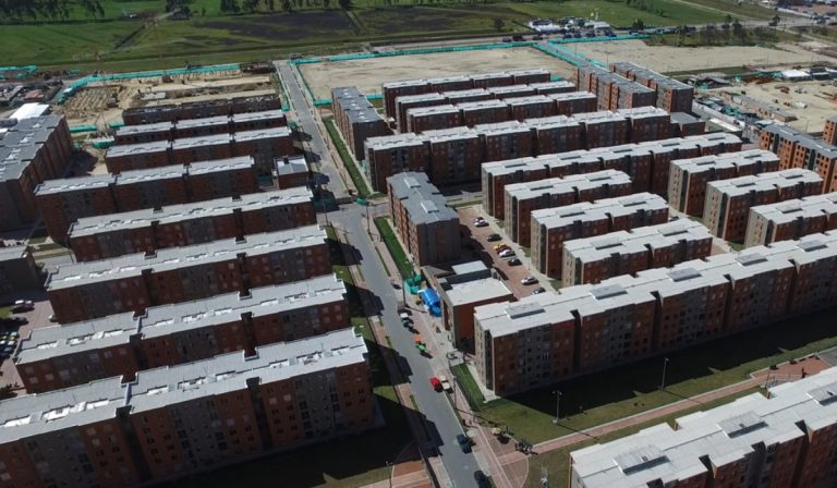 Iniciaciones de construcción de vivienda en Bogotá crecieron 46,7 % a mayo