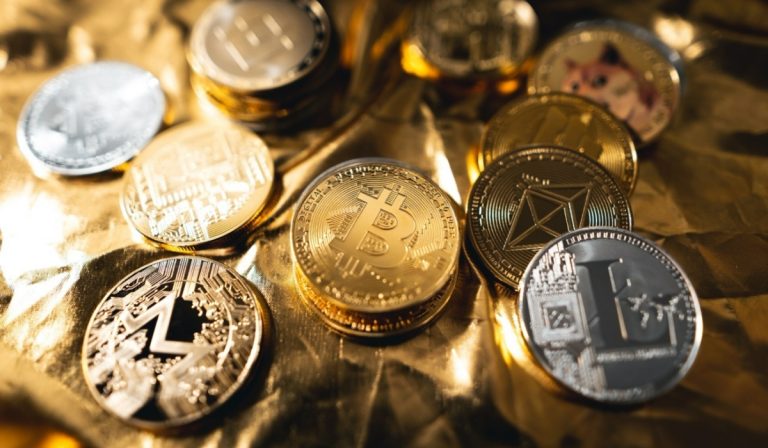Conozca las diferencias entre criptomonedas y monedas digitales