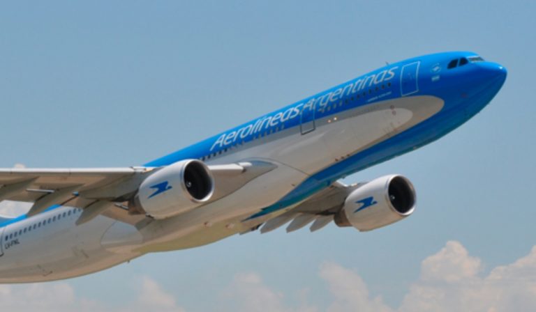 Aerolíneas Argentinas se incorporaría al Grupo Abra de Avianca y GOL