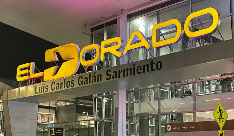Habrá cierre de operaciones aéreas y vuelos en aeropuerto de Bogotá el 20 de julio