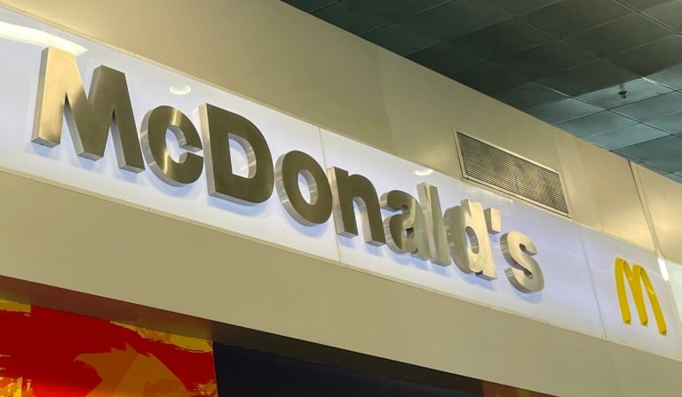 McDonald’s planea reabrir sus restaurantes en Ucrania