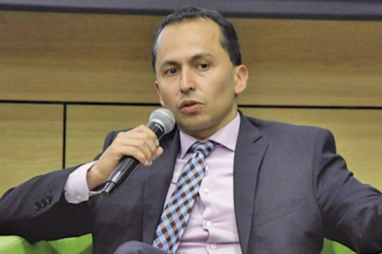 Universidad Javeriana nombra a Oliver Pardo como director del Observatorio Fiscal