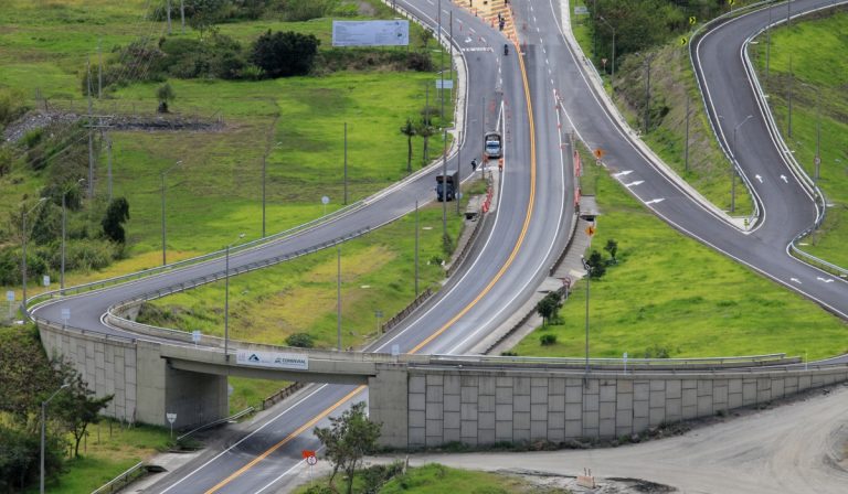 Inician estudios para que toda la vía Bogotá – Villavicencio quede en doble calzada