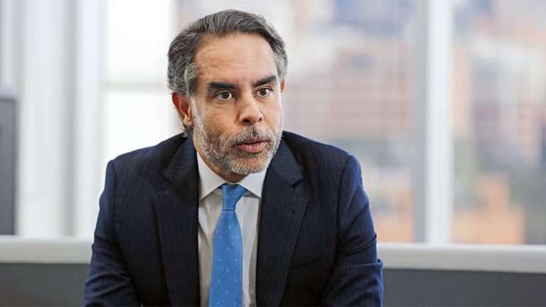 Armando Benedetti sería el próximo embajador de Colombia en Venezuela