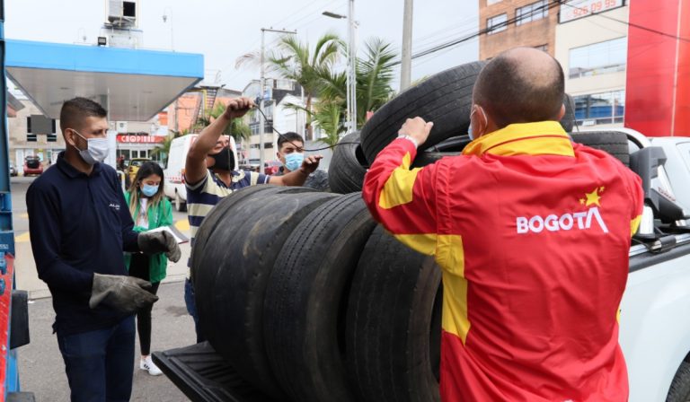 Bridgestone en alianza con la Alcaldía de Bogotá y Rueda Verde inician Llantatón
