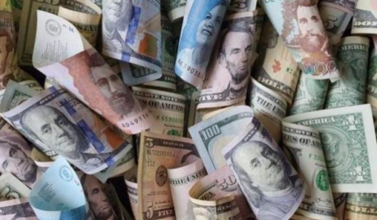 Dólar en Colombia cae hasta los $4.800: ¿Por qué se aprecia el peso?