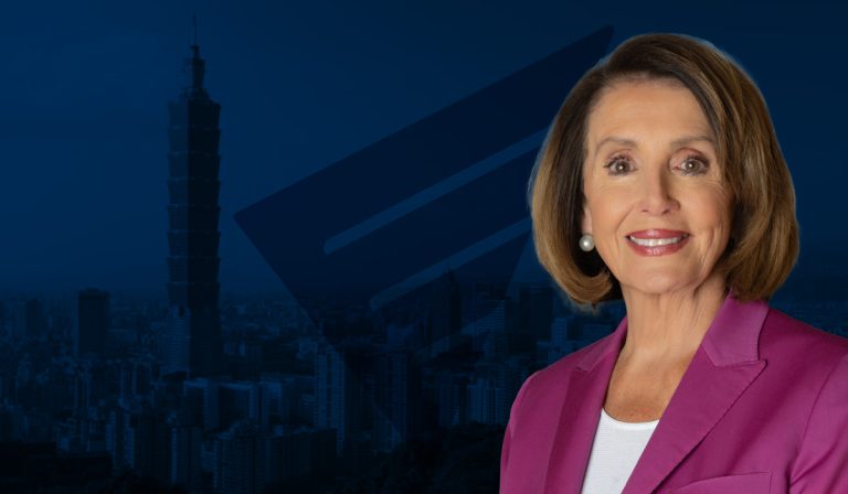 Nancy Pelosi aterrizó en Taiwán en medio de amenazas de China